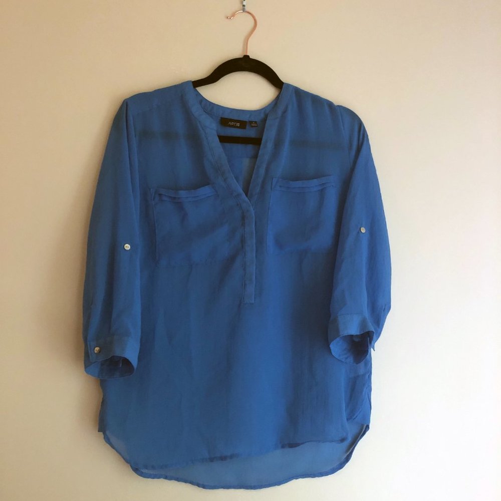 Apt. 9 Ocean Blue Sheer Roll Tab Sleeve Blouse | S - Picture 4 of 9